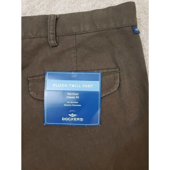DOCKERS ~Men's 42×30~ Plush Twill Cotton Chino Pants Classic Fit Flat Front. - Picture 2 of 16